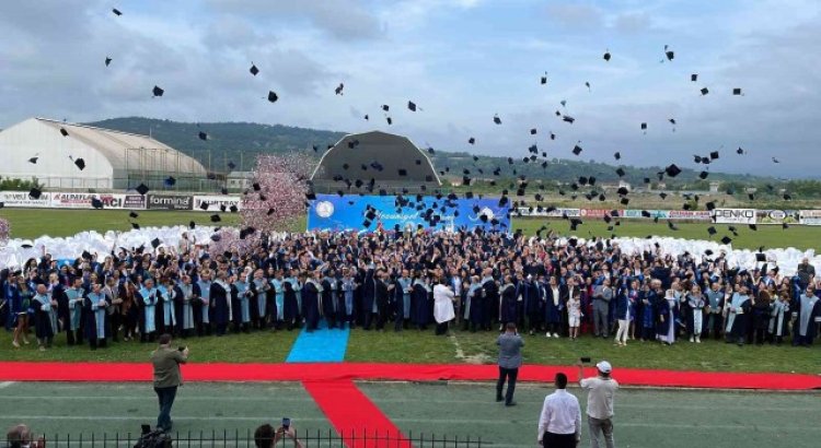 Çaycuma-Gökçebey MYO 587 öğrencisini mezun etti