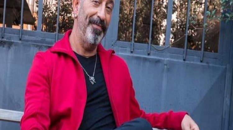 Cem Yılmaz, yeni filminin müziklerini de kendisinin yapacağını duyurdu