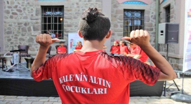 “Kalenin Altın Çocuklarından” eğlenceli konser