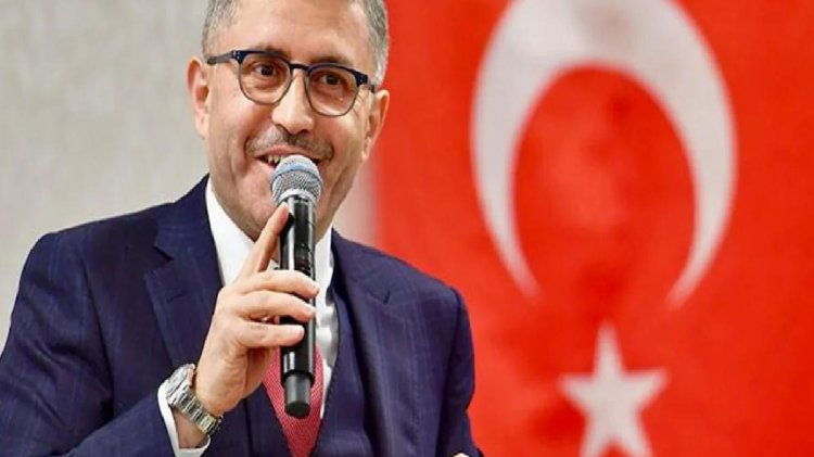 Başkan Hilmi Türkmen, Üsküdar Belediyesi’ni Metaverse’de satın alan genci makamına davet etti