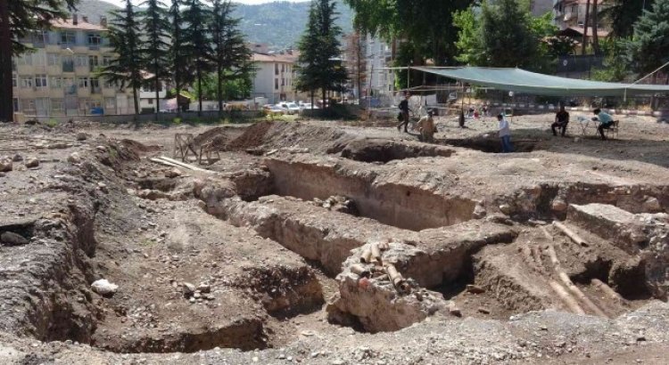 Tokatta okulun temel kazısından tarih çıktı