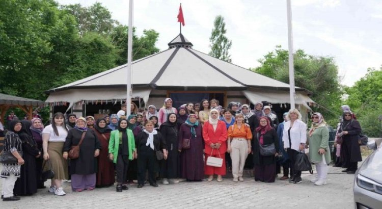 Sincan Belediyesinin kültür gezilerinin bu ayki durağı Beypazarı oldu