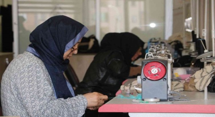 Karaköprüde meslek ve hobi kurslarına yoğun ilgi