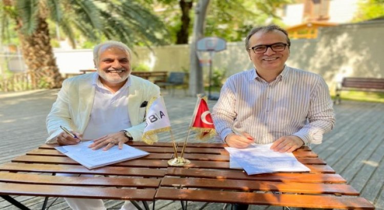 Fedakar dede Türkiyenin en iyi otizm profesörü ile sözleşme imzaladı