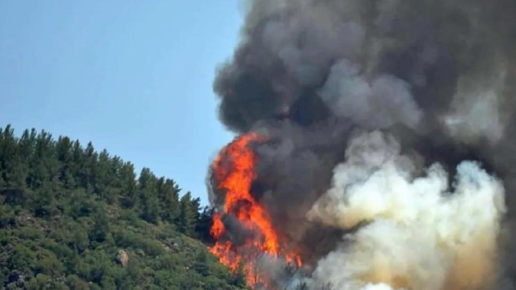 Marmaris 3 gündür alev alev yanıyor! İki ülkeden Türkiye’ye uçak ve helikopter desteği geldi