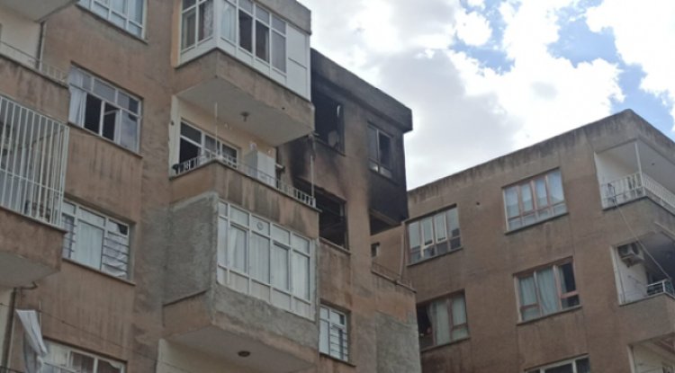 Şanlıurfa'da  5 katli binada yangın: