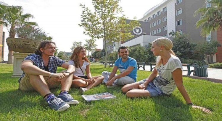 Yaşar Üniversitesine Avrupadan saygın unvan