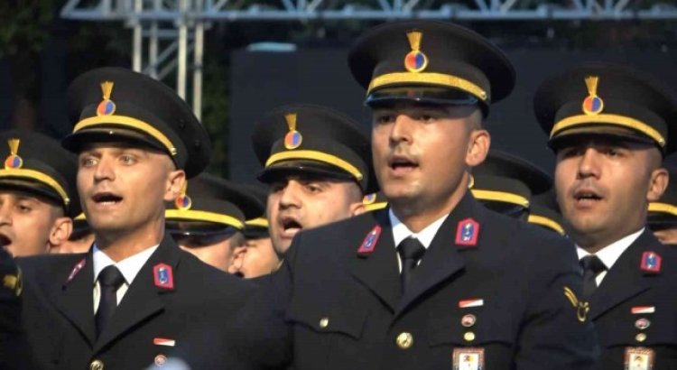 Bursada Jandarma ve Sahil Güvenlik Akademisi mezuniyet töreni