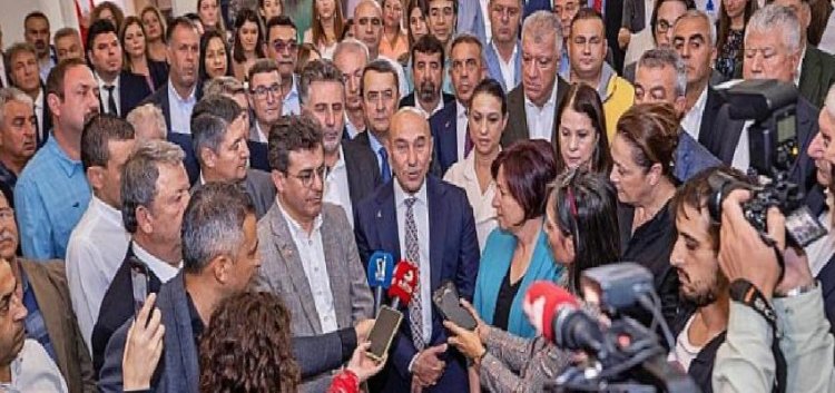 CHP’li Büyükşehir Meclis Grubu’ndan Başkan Soyer’e destek