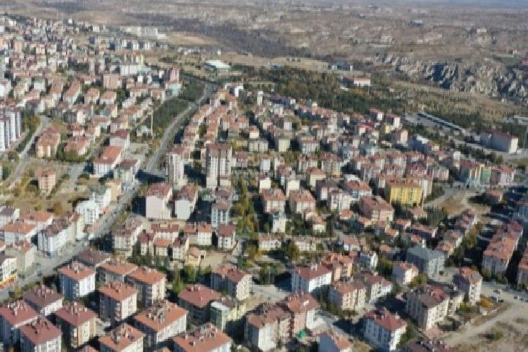 Nevşehir Belediyesi’nden ‘Güzelyurt’a sıcak asfalt