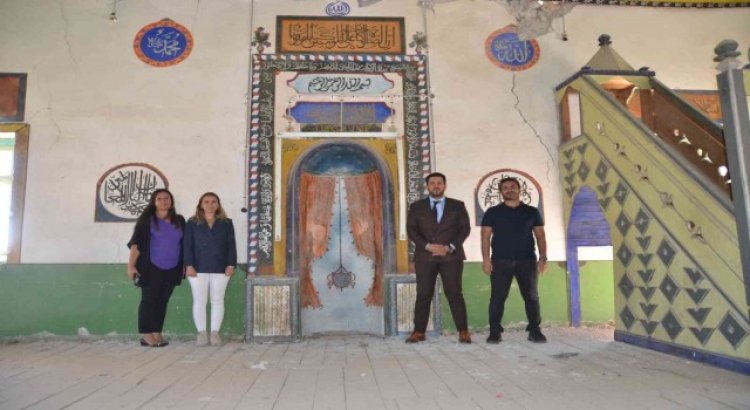 Antalyada 19. yüzyıl da inşa edilen tarihi Kozağacı Camii restore edilecek