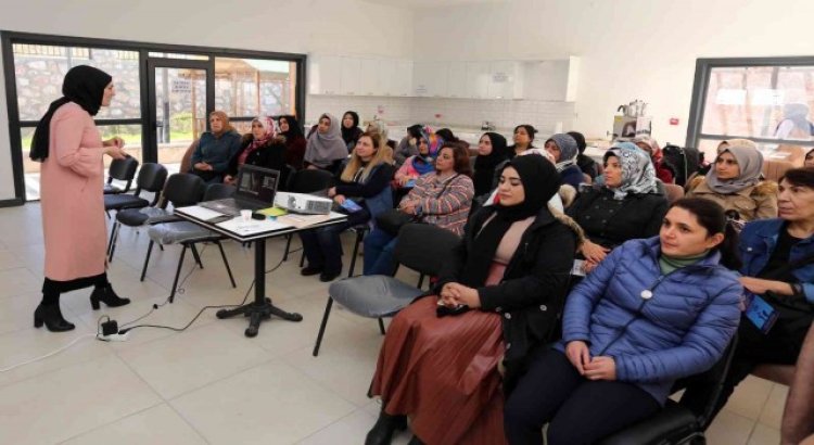 Elazığ Belediyesinden aile içi iletişim semineri