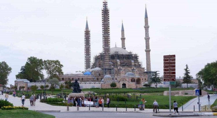 Selimiye Camiinde restorasyon çalışmaları sürüyor