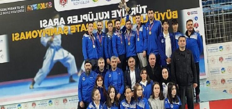 Kağıtspor Karate Erkek-Bayan Ekipleri Türkiye Şampiyonu oldu