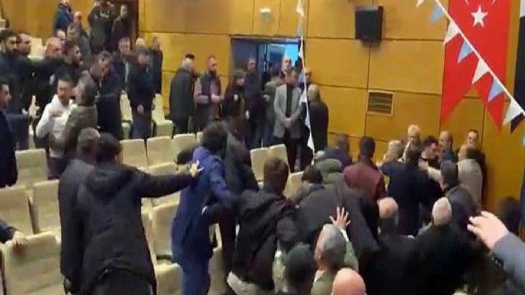 GÜZEL Parti’nin vilayet kongresinde kavga! Ortaya polis girene kadar yumruklar havada uçuştu