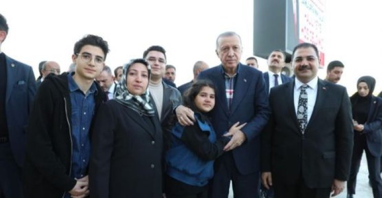 Cumhurbaşkanı Erdoğan&#039;dan Başkanı Canpolat’a övgü