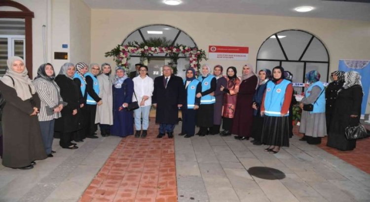 Kahramanmaraşta Leyli-Zeynep Mahçiçek Kuran Eğitim Merkezi açıldı