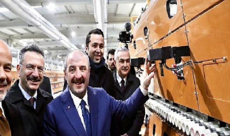 QUA Granite’in yeni üretim çizgileri Sanayi Bakanı Mustafa Varank’ın iştirakiyle açıldı