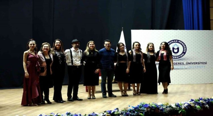 ADÜ Müzik Öğretmenliği öğrencileri Şan Resitali düzenledi