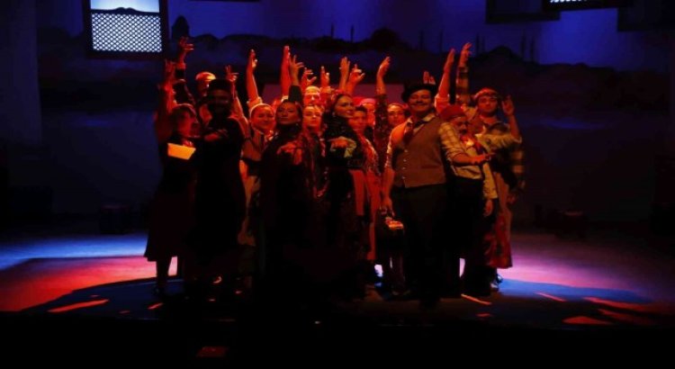 NEVÜde ‘Aşkımız Aksarayın En Büyük Yangını adlı tiyatro oyunu sahnelenecek