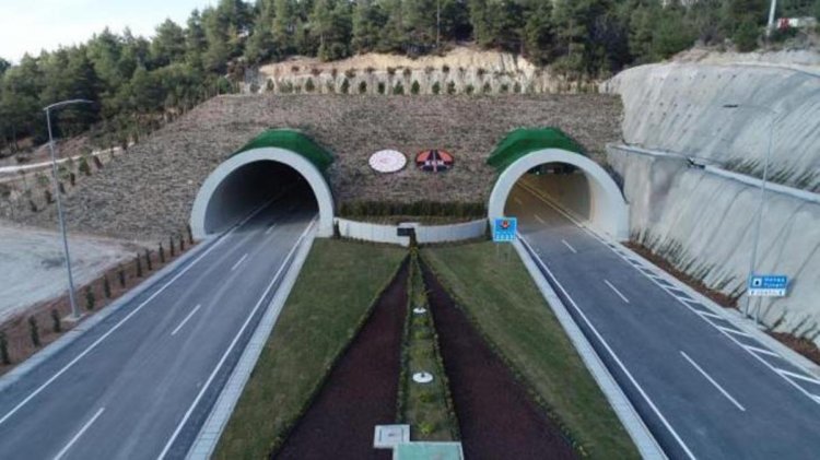 Ege ve Akdeniz’i birbirine bağlayan Honaz Tüneli açıldı! 45 dakikalık yol 10 dakikaya indi