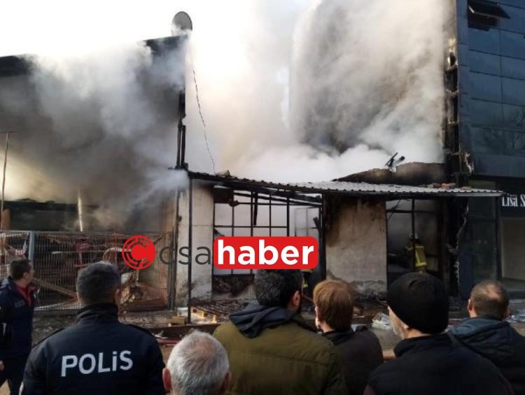 Bursa’da iş yeri yangını, mobilya imalathanelerine sıçradı