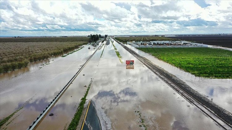 ABD’nin California eyaletinde fırtına ve şiddetli yağış: 2 kişi öldü