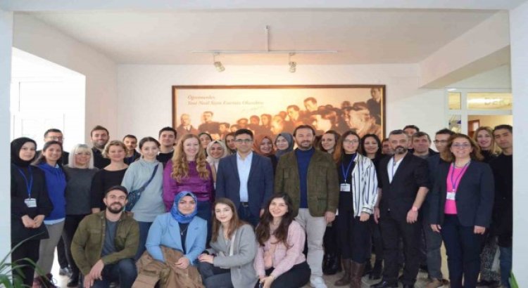 Anadolu Üniversitesi Eğitim Fakültesinde TÜBİTAK 4008 proje uygulaması gerçekleştirildi