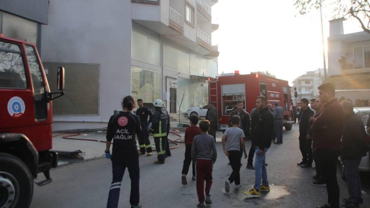 Antalya’da apartman otoparkında yangın: 7 kişi dumandan etkilendi