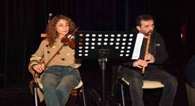 Yıldırımdan Türk Sanat Müziği Korosu