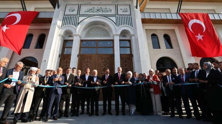 Cumhurbaşkanı Erdoğan, Batman’daki Necat Nasıroğlu Külliyesi’nin açılışını yaptı