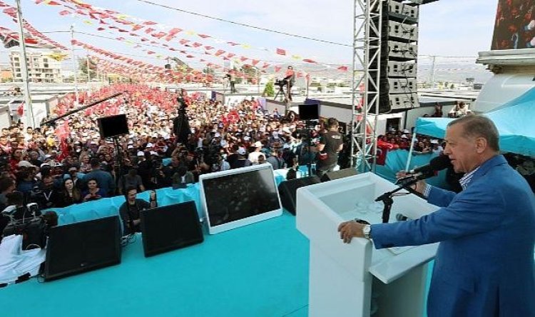 Cumhurbaşkanı Erdoğan: “Konya Belediyelerimiz Hatay’da Hakk’ın ve Halkın Rızasını Gözeterek Gece Gündüz Koşturdu”