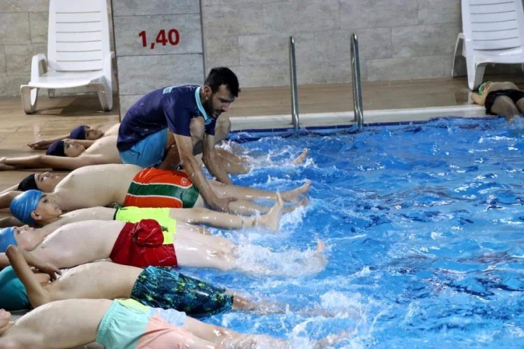 Haliliye Belediyesi Yaz Spor Okulları Yüzme Kurslarına Kayıtlar Başlıyor