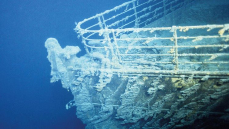 Titanik’e giden denizaltı kayboldu