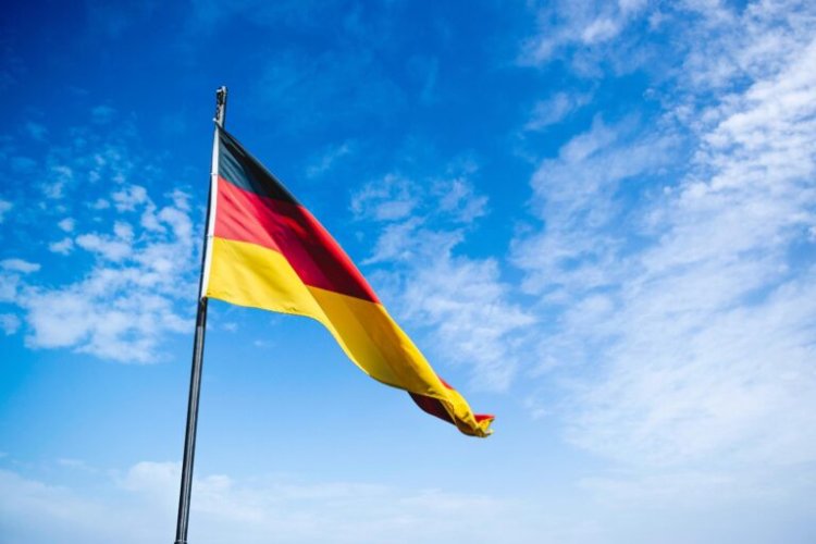 Almanya’da Tüketici Güveni 8 Ayın Ardından Geriledi