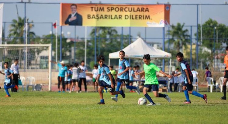 Mersin Büyükşehir Belediyesi İkinci Futbol Şenlik Ligi Başlıyor