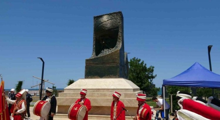 “Türk-Macar Dostluk Anıtı” Macaristanın Ankara Büyükelçisi Viktor Matisin de katılımıyla Trabzonda açıldı
