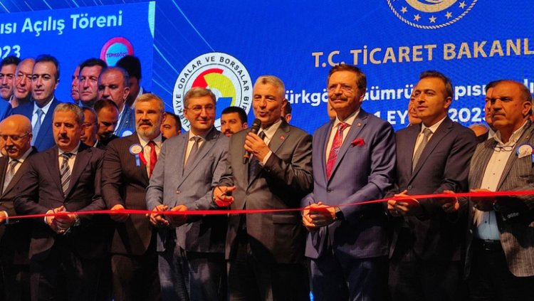 Yenileme ve modernizasyon çalışmaları tamamlanan Ardahan Türközü Sınır Kapısı açıldı