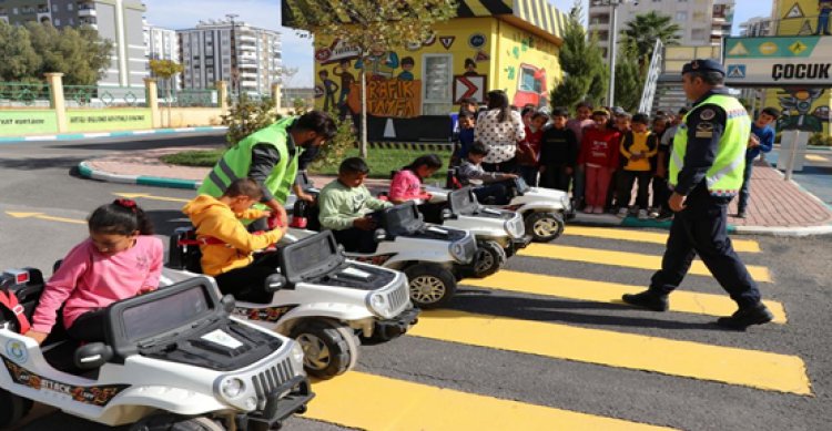Haliliye Çocuk trafik eğitim parkı ile bilinçli nesil yetişiyor