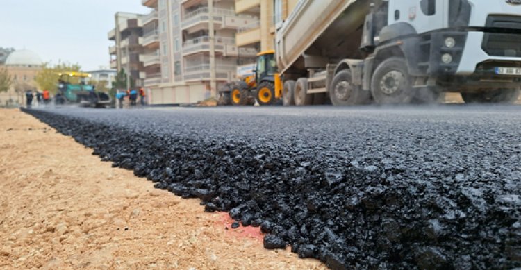 Büyükşehir’den Kent merkezinde asfalt çalışması